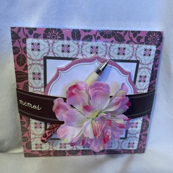 Hallmark 2 Blank Memo Pads 1 Self Stick Pad 1 Pen Stationary Set Floral Bow - Picture 9 of 9